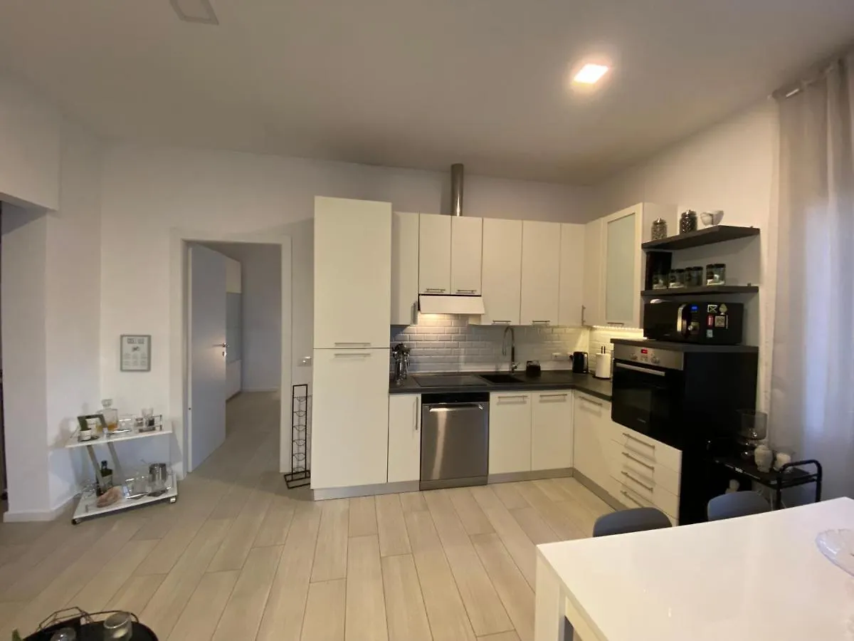 Casa Paola Apartment Villasanta Italy