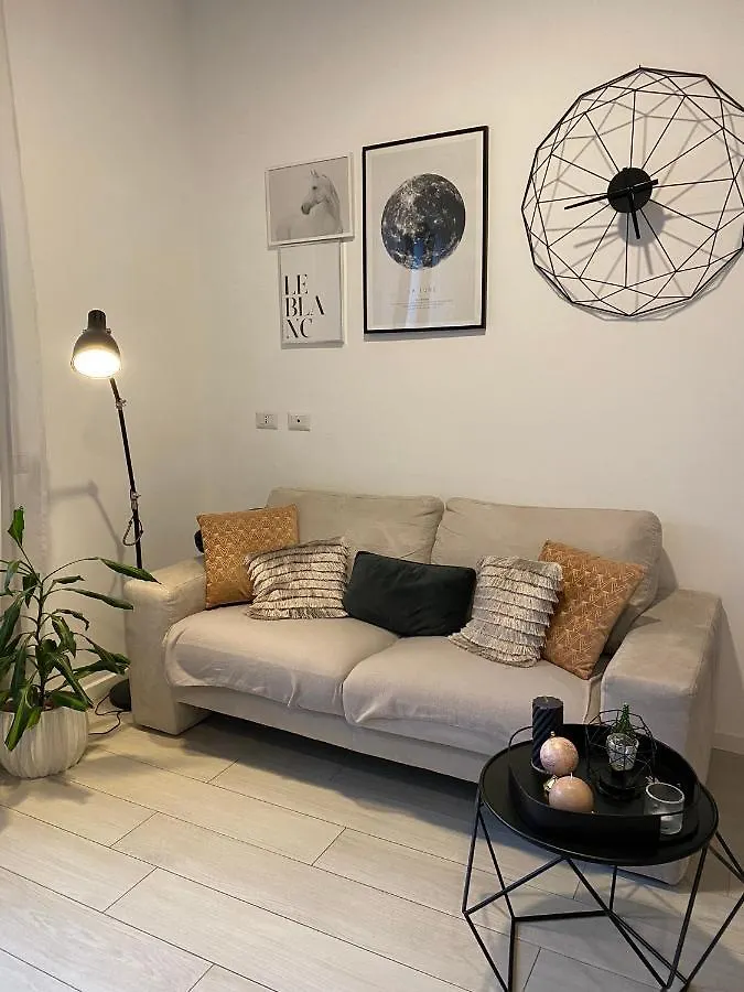 Casa Paola Apartment Villasanta 0*,