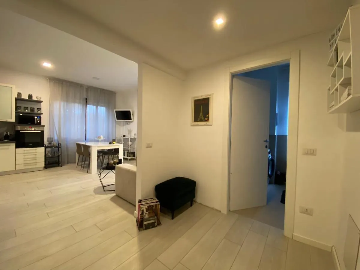 Casa Paola Apartment Villasanta